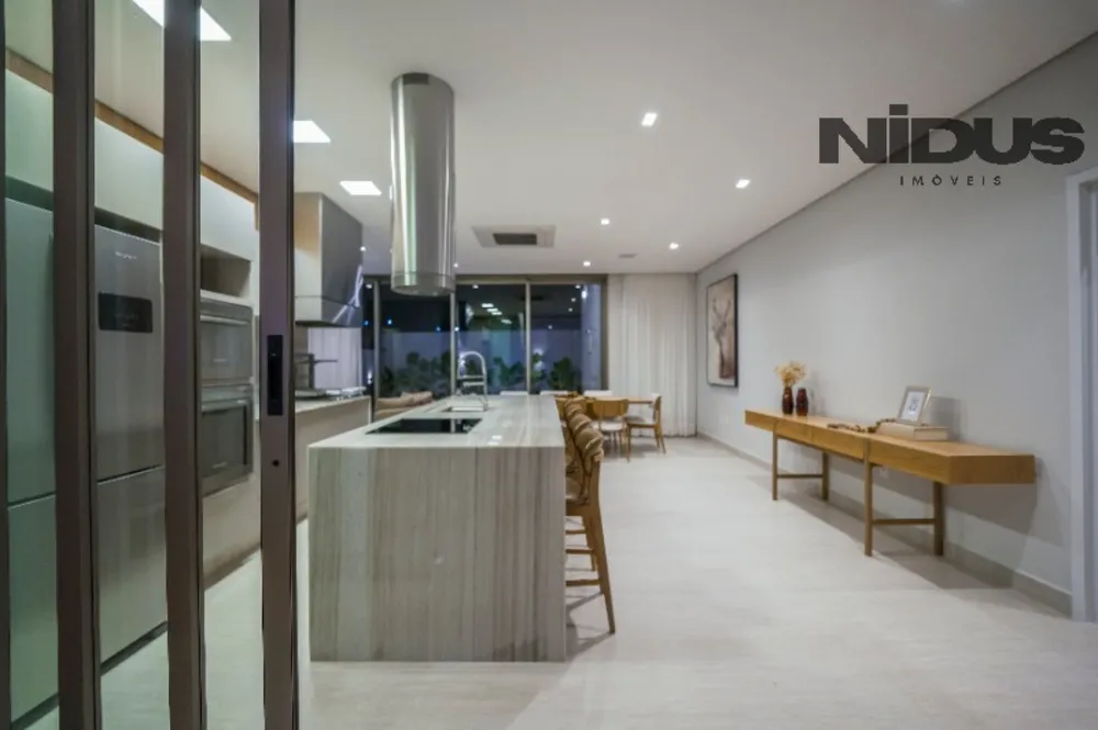 Casa, 4 quartos, 257 m² - Foto 8