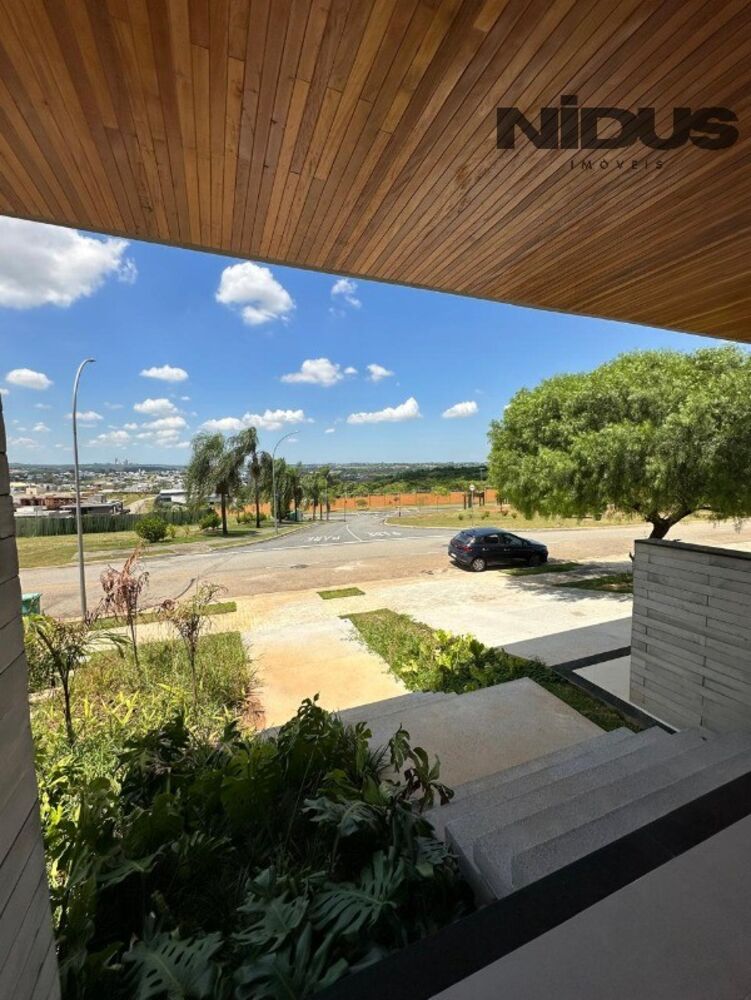 Casa à venda com 3 quartos - Foto 1