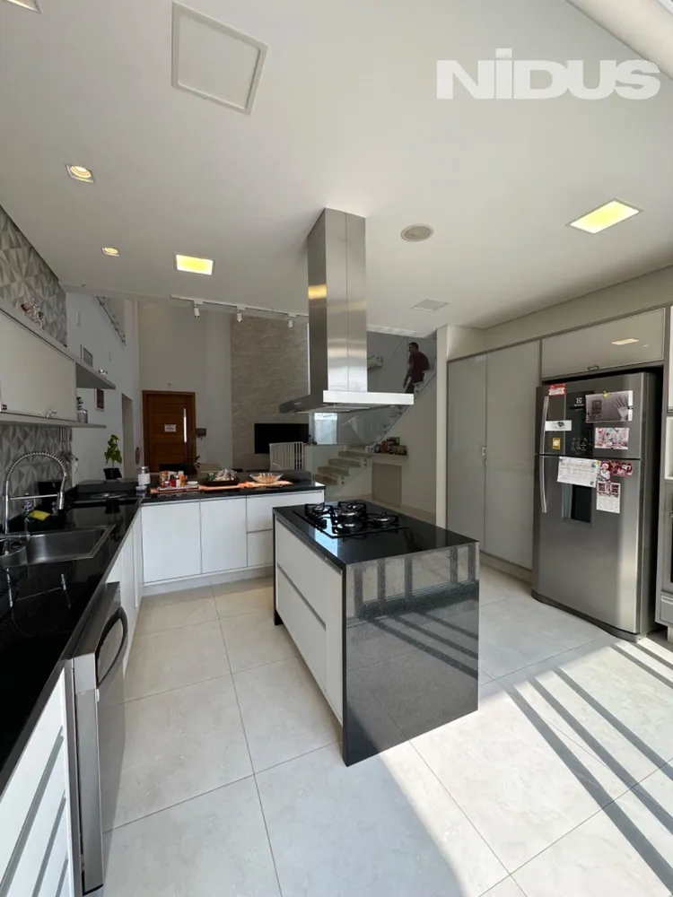 Casa, 3 quartos, 321 m² - Foto 5