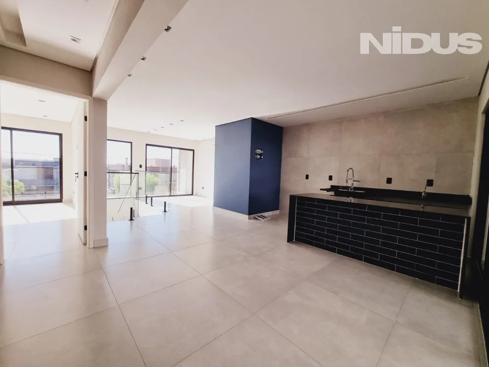 Casa, 3 quartos, 203 m² - Foto 4