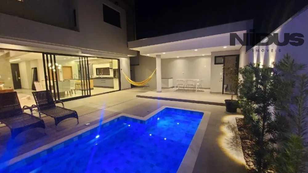 Casa, 3 quartos, 275 m² - Foto 1