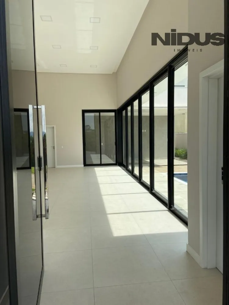 Casa, 3 quartos, 247 m² - Foto 3