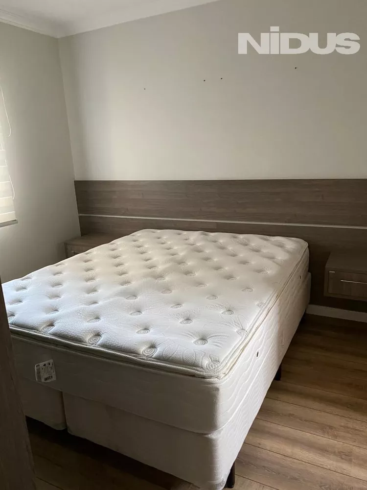 Apartamento à venda com 3 quartos, 123m² - Foto 3