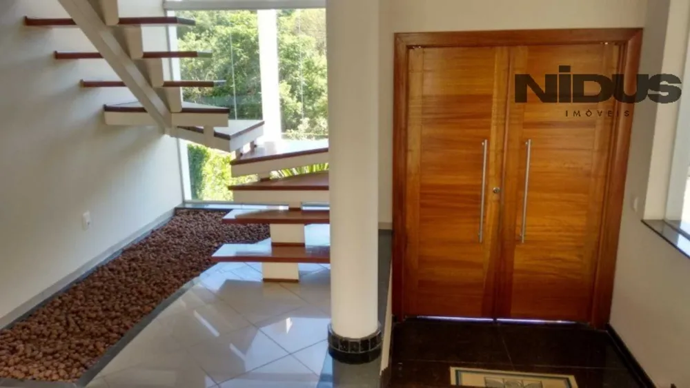 Casa, 3 quartos, 265 m² - Foto 3