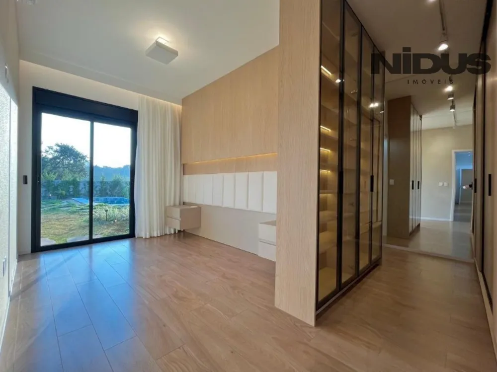 Casa, 3 quartos, 233 m² - Foto 15