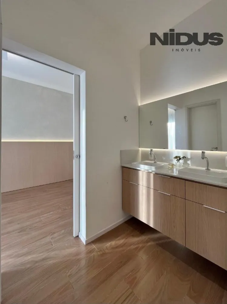 Casa, 3 quartos, 233 m² - Foto 14