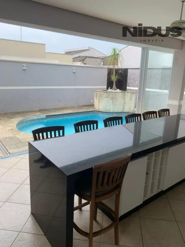 Casa, 3 quartos, 232 m² - Foto 2