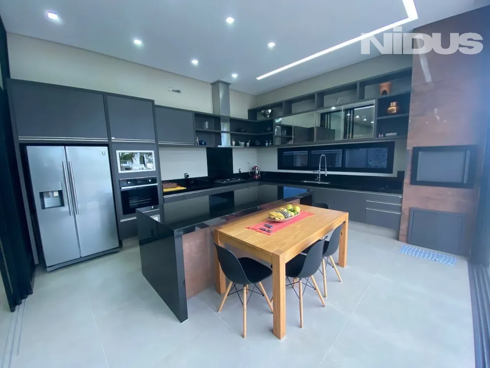 Casa, 3 quartos, 274 m² - Foto 4
