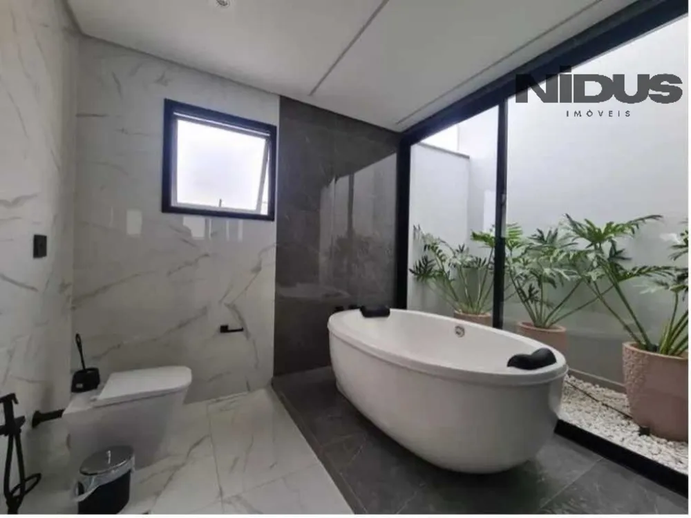 Casa, 3 quartos, 269 m² - Foto 4