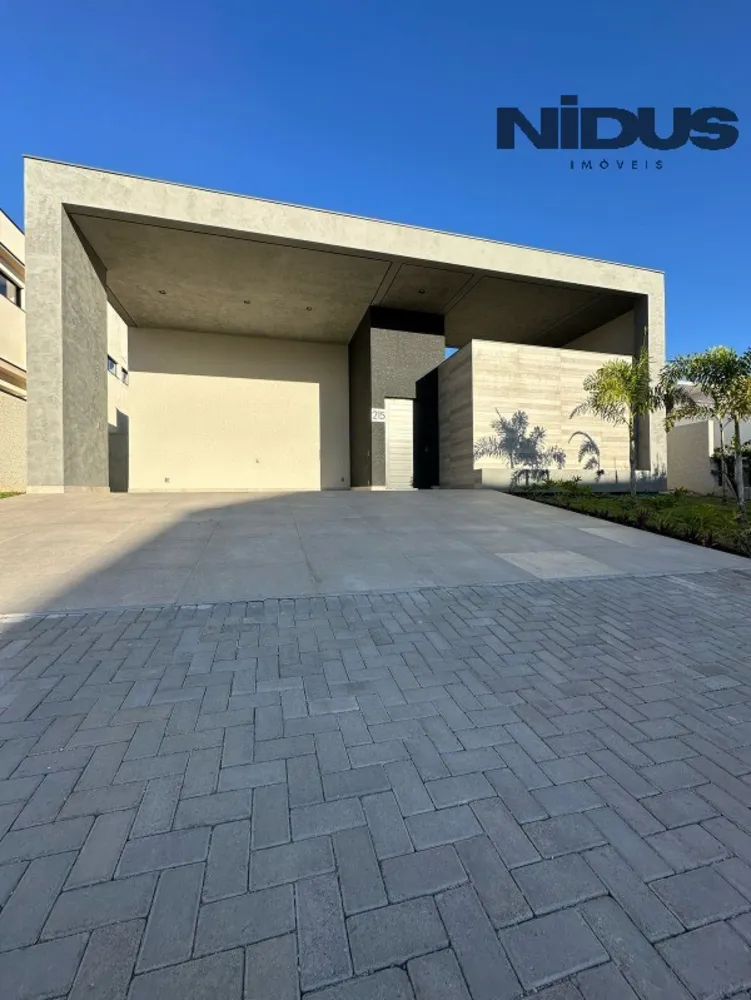 Casa, 3 quartos, 268 m² - Foto 2