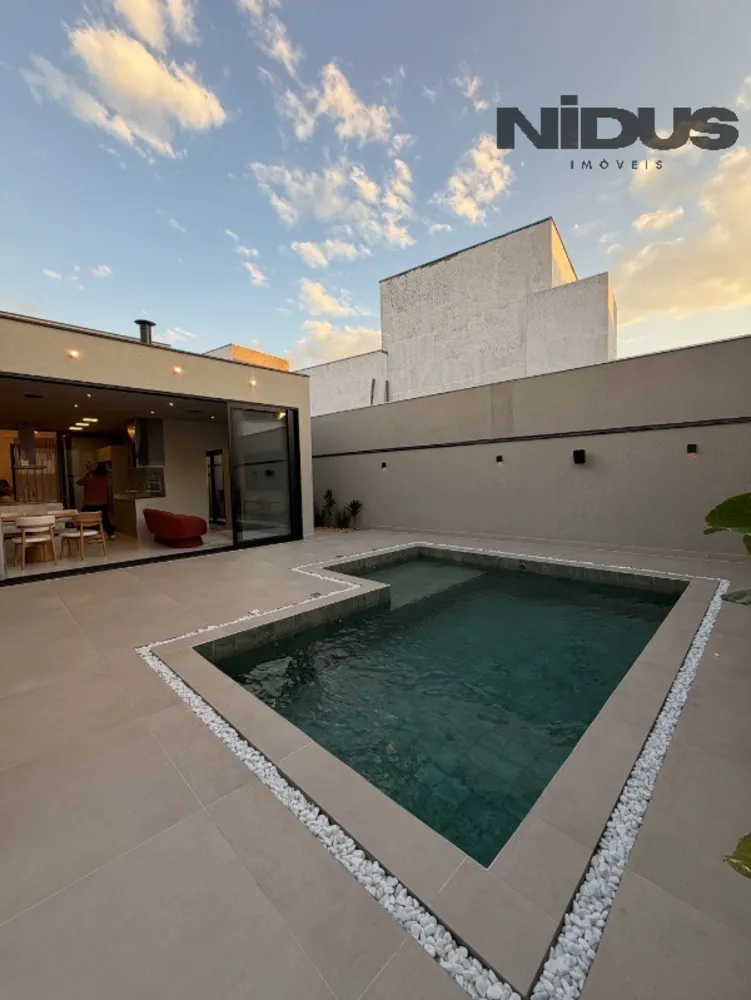 Casa, 4 quartos, 250 m² - Foto 9