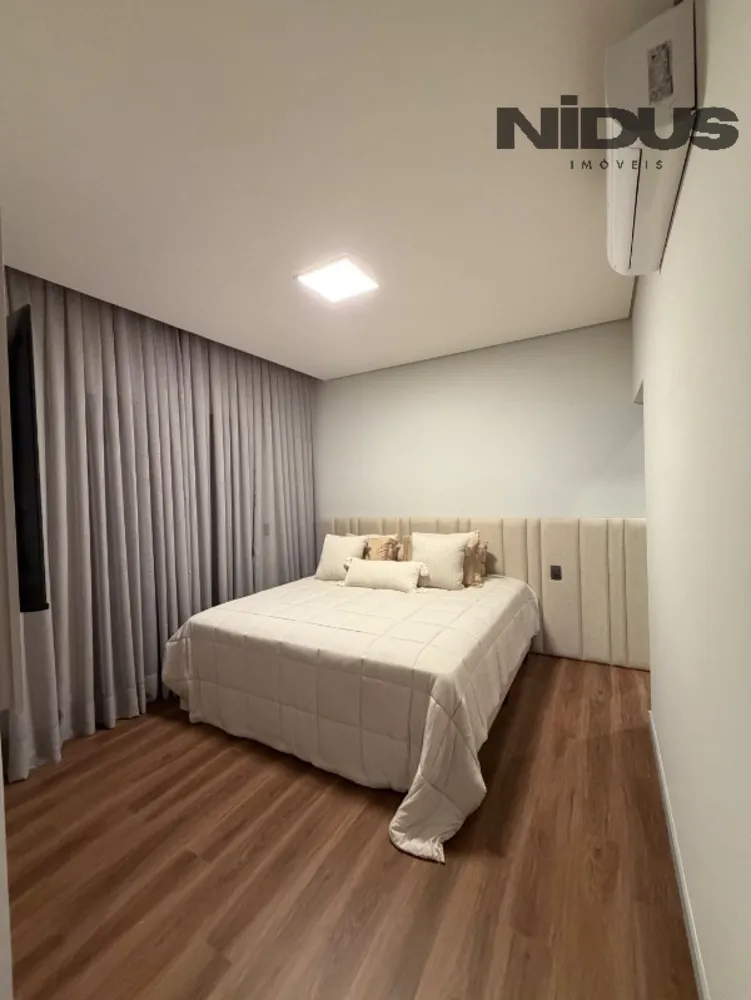 Casa, 4 quartos, 250 m² - Foto 14
