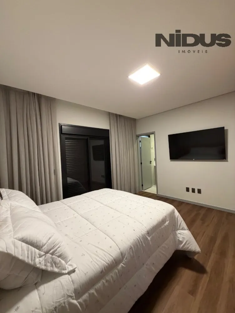 Casa, 4 quartos, 250 m² - Foto 11