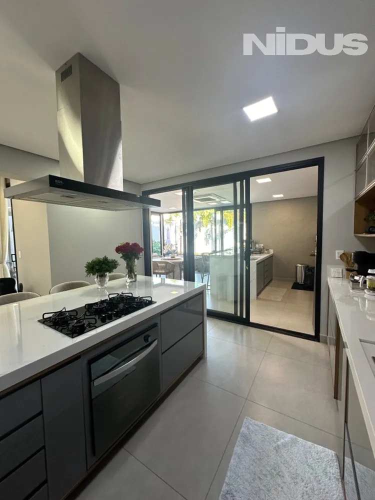 Casa, 3 quartos, 315 m² - Foto 11