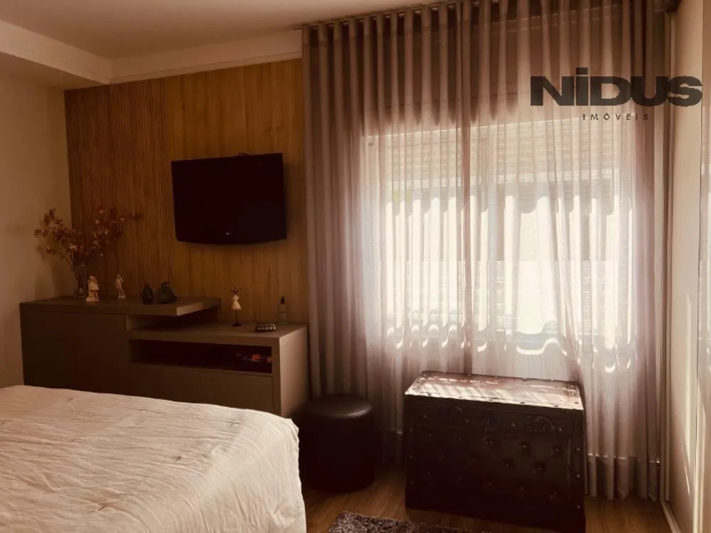 Apartamento, 3 quartos, 153 m² - Foto 1
