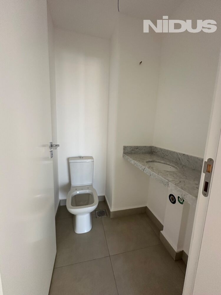 Apartamento, 4 quartos, 220 m² - Foto 1