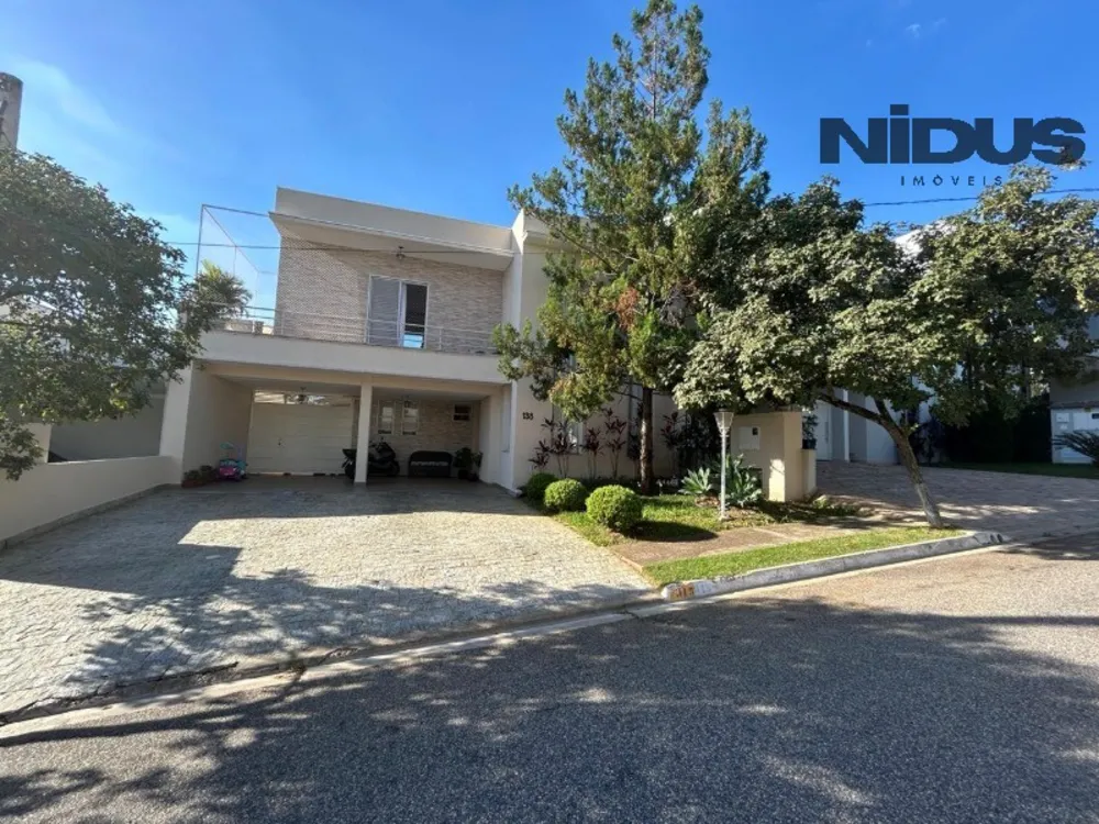 Casa, 4 quartos, 290 m² - Foto 1