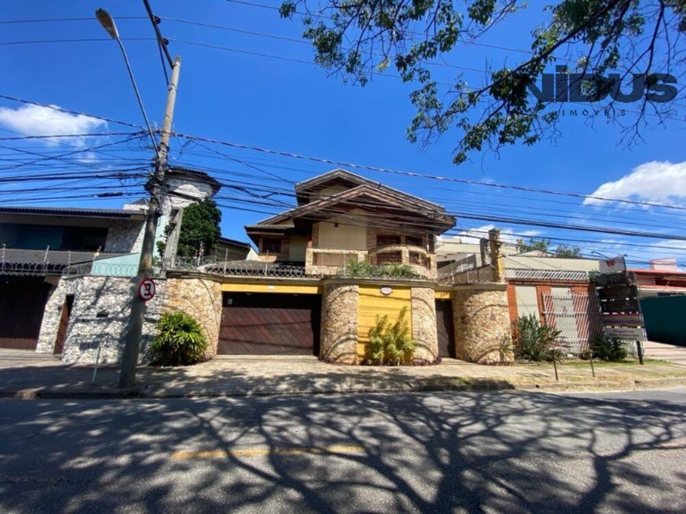 Casa à venda e aluguel com 3 quartos - Foto 1