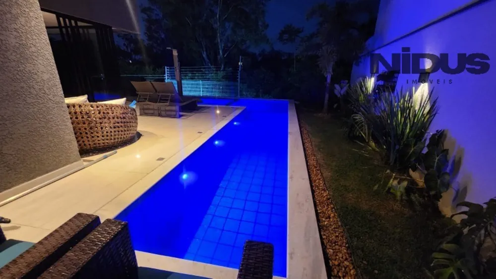 Casa, 3 quartos, 297 m² - Foto 2
