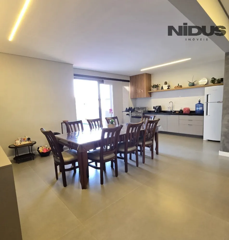 Casa, 3 quartos, 229 m² - Foto 7