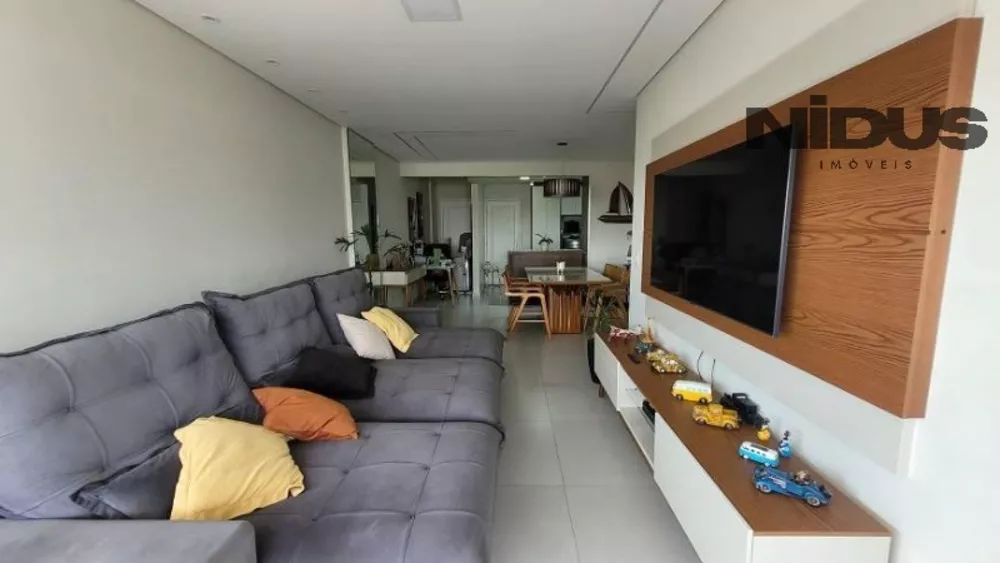 Apartamento à venda com 3 quartos, 130m² - Foto 4