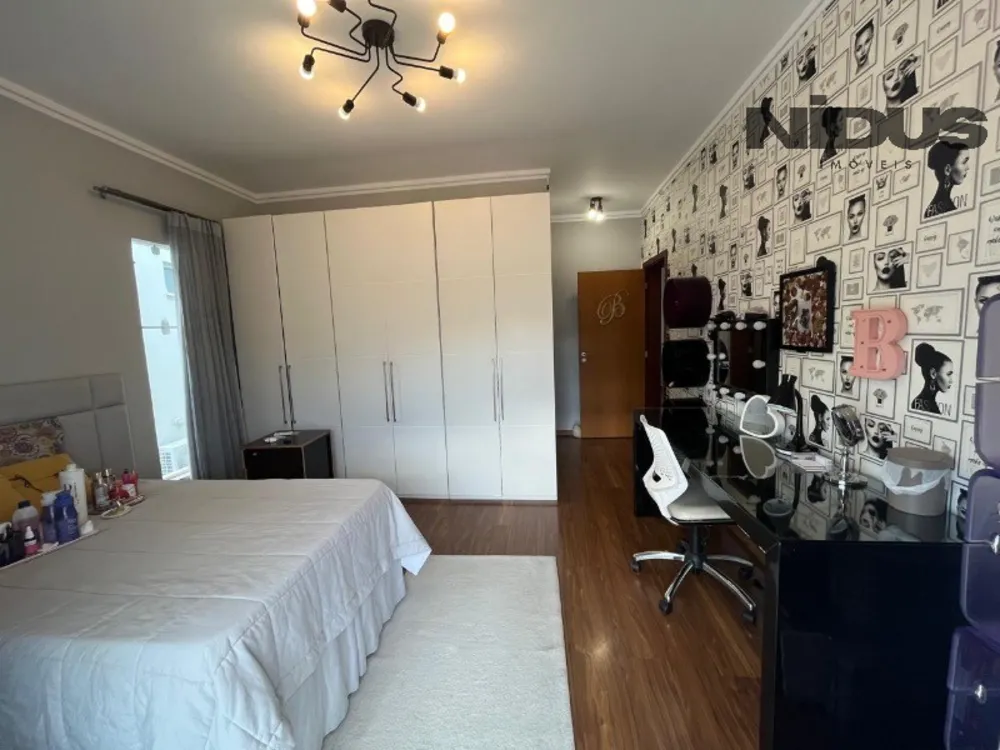 Casa, 3 quartos, 280 m² - Foto 8