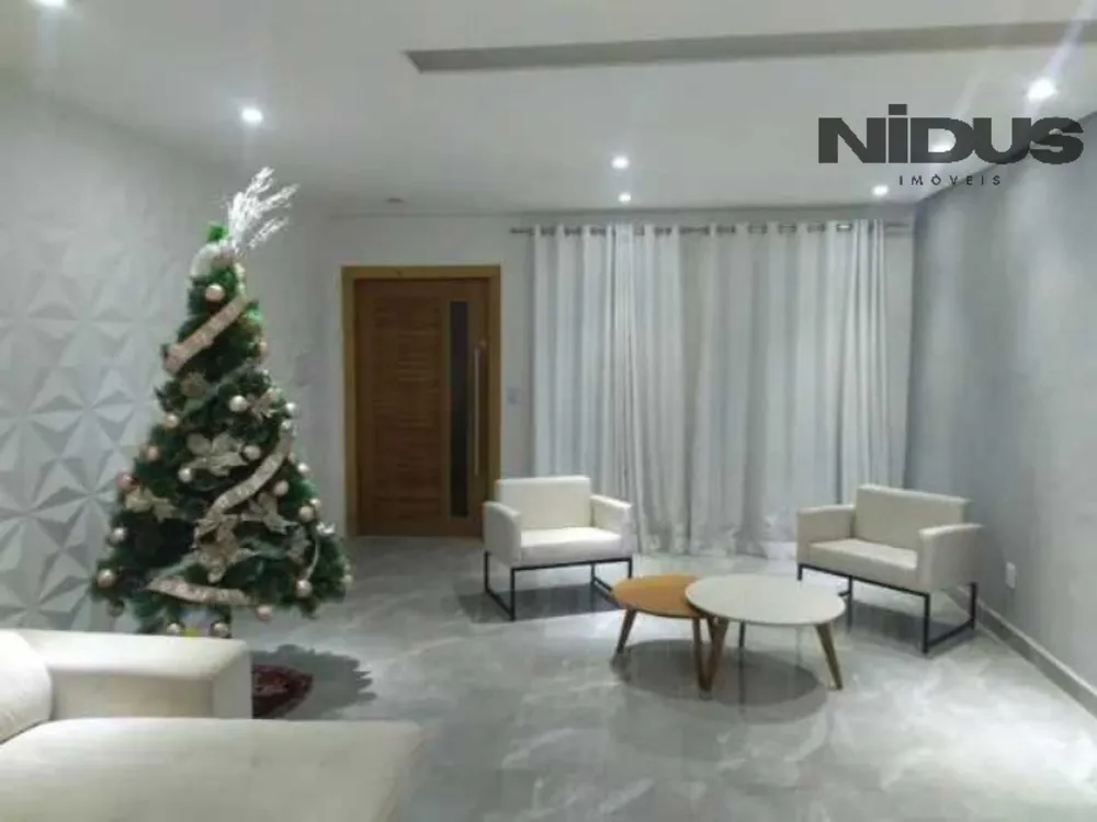 Casa, 4 quartos, 272 m² - Foto 1