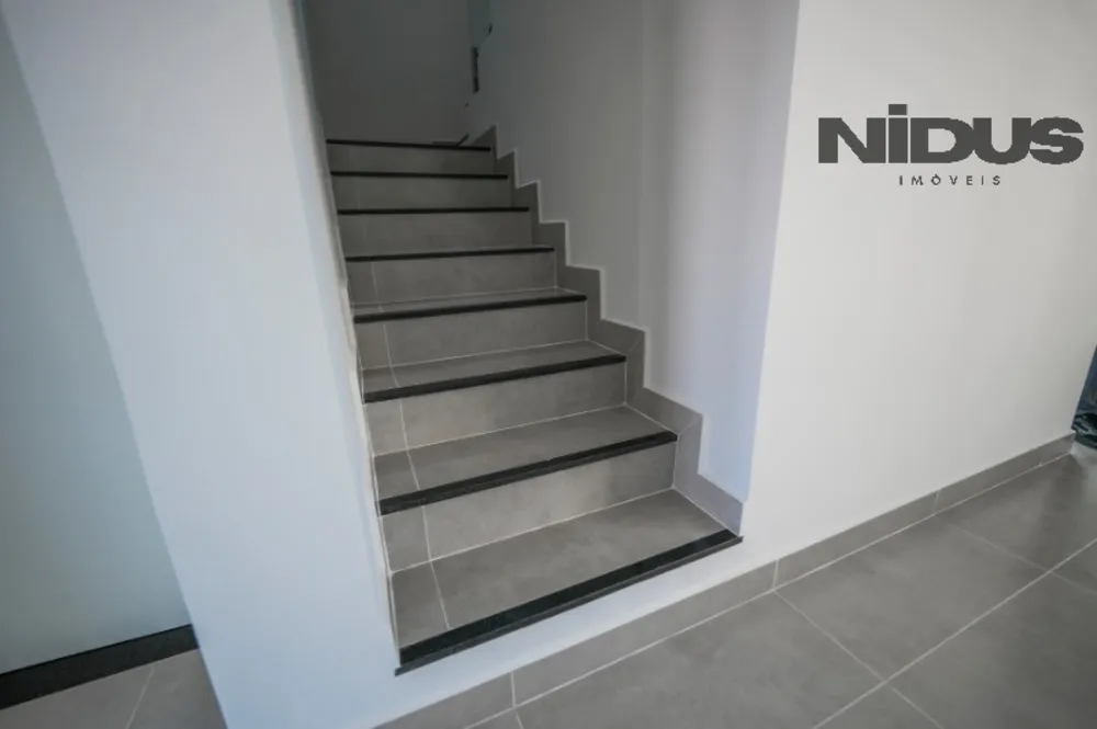 Casa, 4 quartos, 250 m² - Foto 4