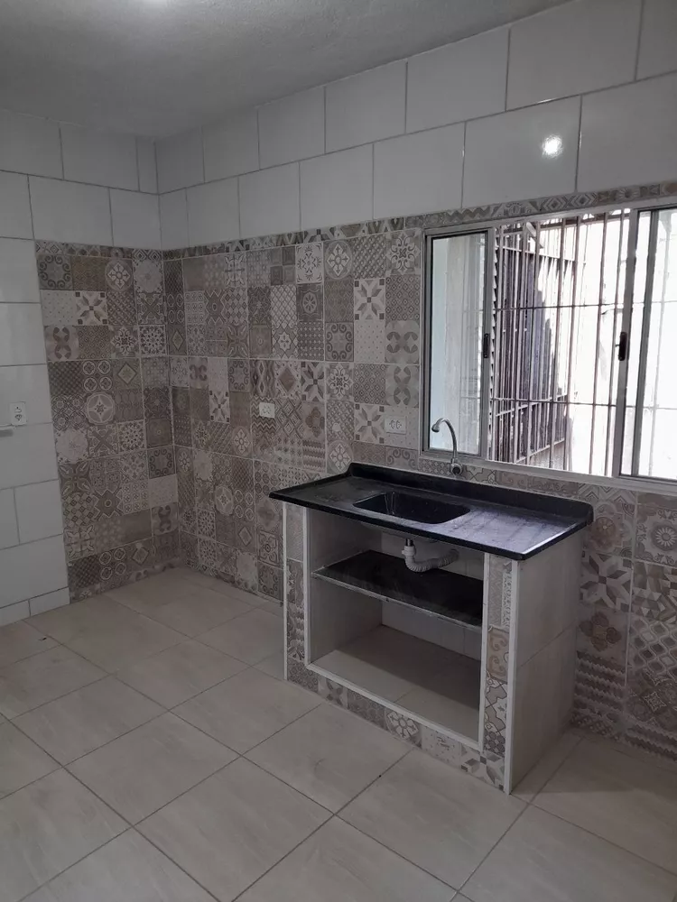 Apartamento para alugar com 1 quarto, 30m² - Foto 2