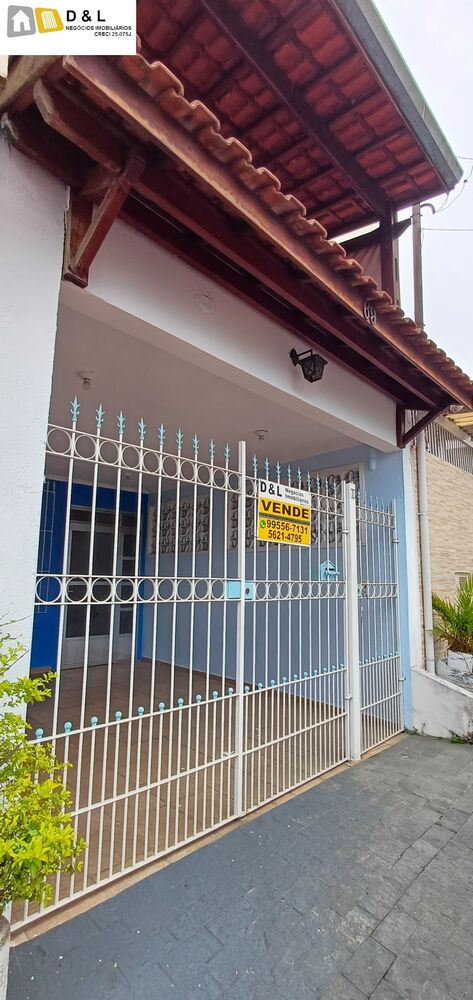 Casa, 3 quartos, 90 m² - Foto 1