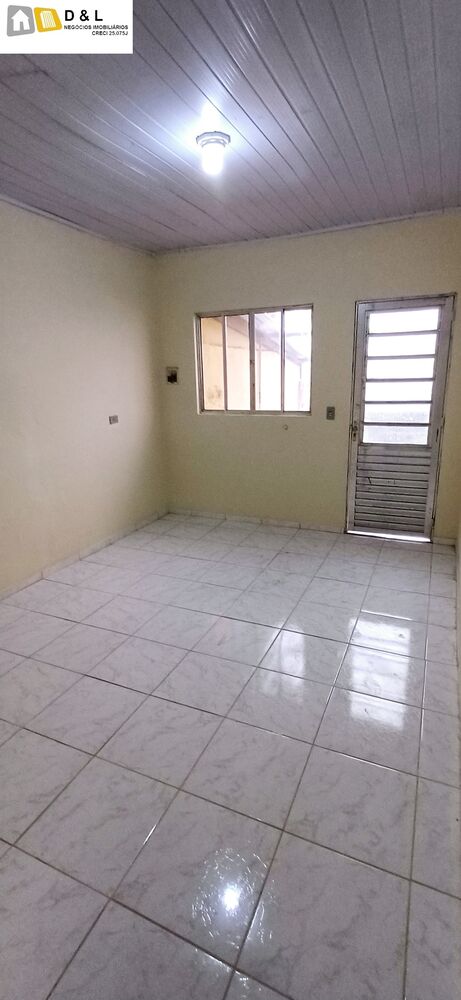 Casa, 1 quarto, 30 m² - Foto 1