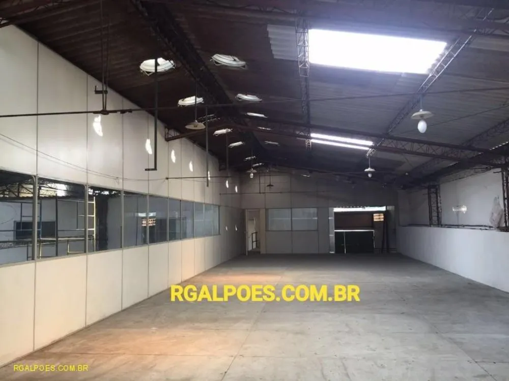 Depósito-Galpão, 1800 m² - Foto 1