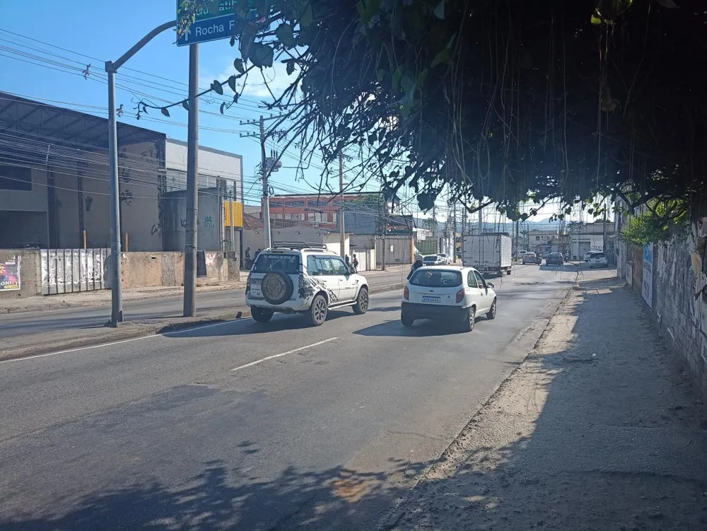 Depósito-Galpão, 348 m² - Foto 2