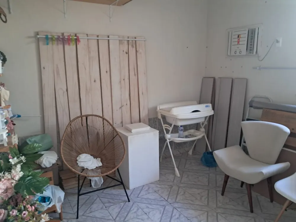Casa, 9 quartos, 200 m² - Foto 1