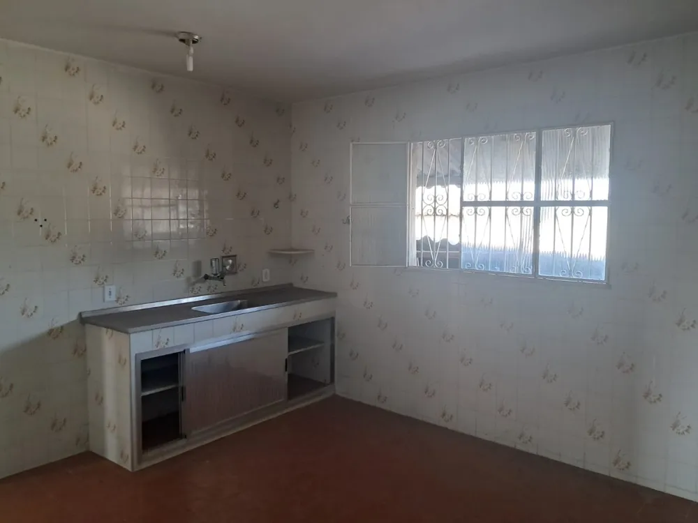Casa, 9 quartos, 200 m² - Foto 8