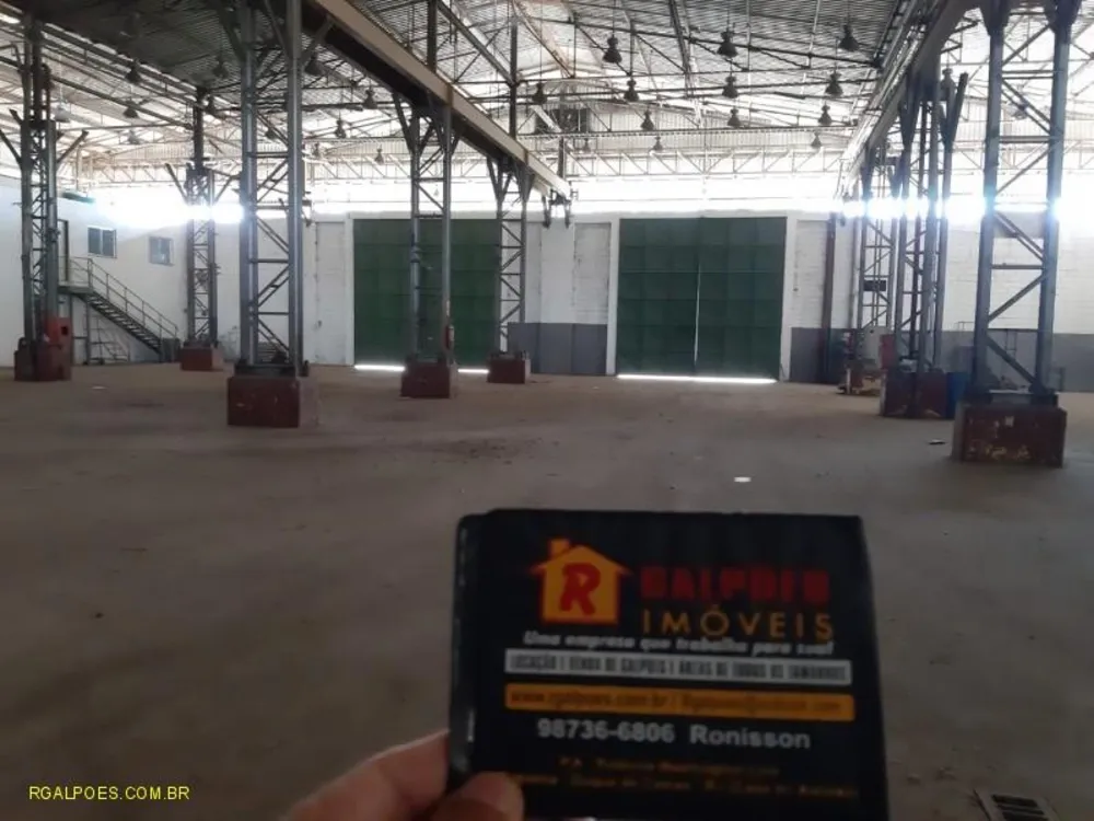 Depósito-Galpão, 12800 m² - Foto 1