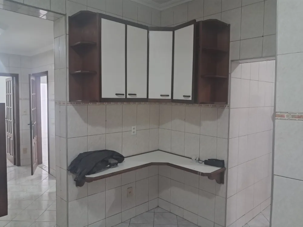 Casa, 3 quartos, 196 m² - Foto 9