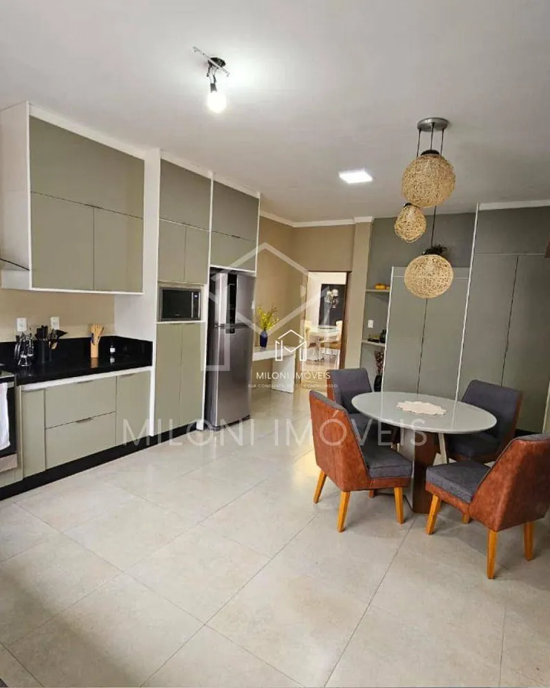 Chácara, 5 quartos, 1000 m² - Foto 4