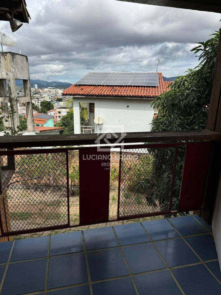 Casa, 7 quartos, 450 m² - Foto 1