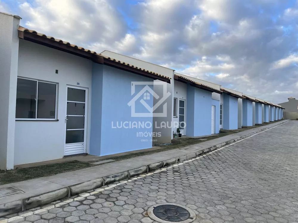 Casa à venda com 3 quartos, 55m² - Foto 4