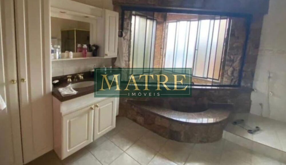 Casa, 3 quartos, 379 m² - Foto 1