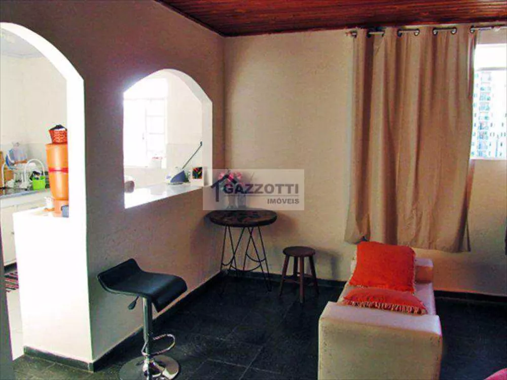 Casa, 3 quartos, 250 m² - Foto 2