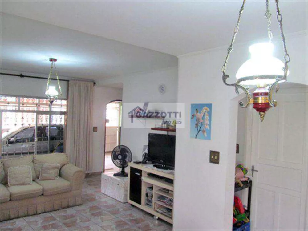 Casa, 3 quartos, 250 m² - Foto 3