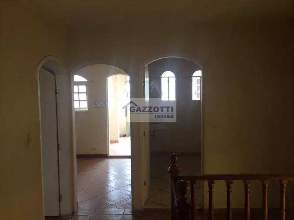 Sobrado à venda com 2 quartos, 125m² - Foto 32