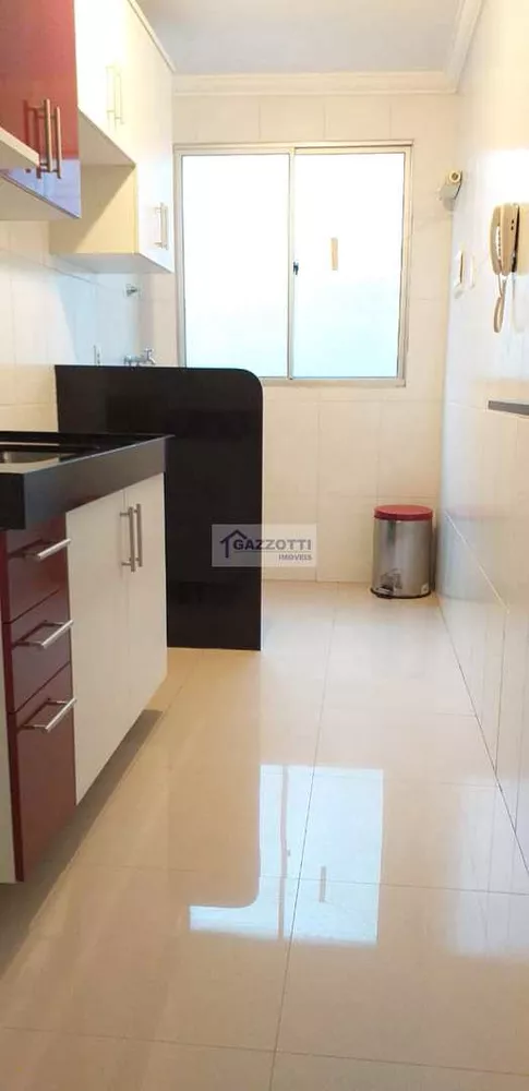 Apartamento à venda com 2 quartos, 45m² - Foto 1