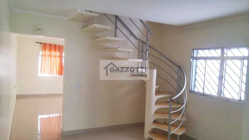 Sobrado, 3 quartos, 200 m² - Foto 3