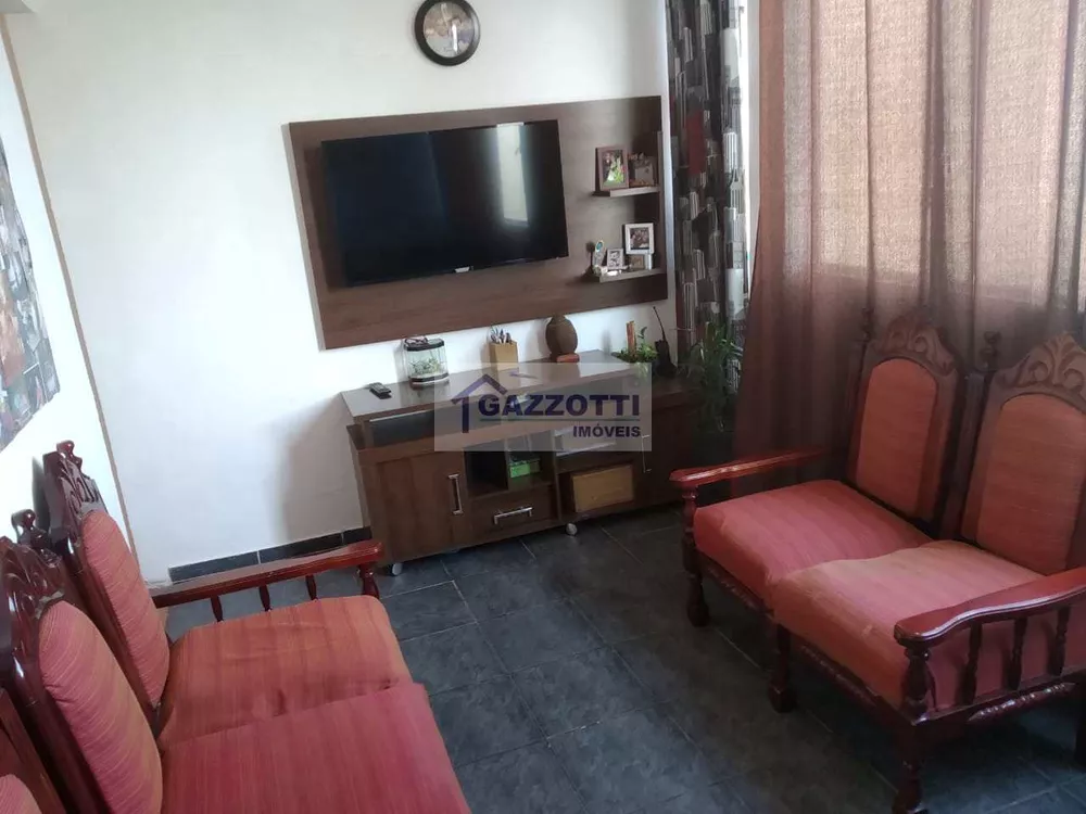 Casa, 7 quartos, 260 m² - Foto 3