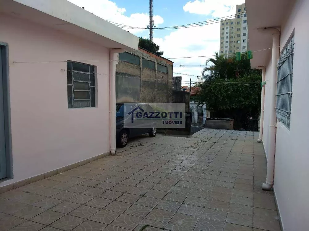 Casa à venda com 3 quartos, 300m² - Foto 4