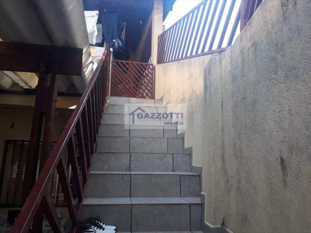 Sobrado à venda com 5 quartos, 105m² - Foto 3