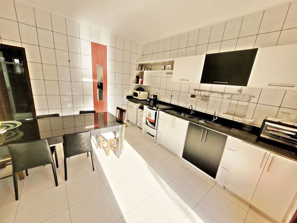 Casa, 5 quartos, 150 m² - Foto 4